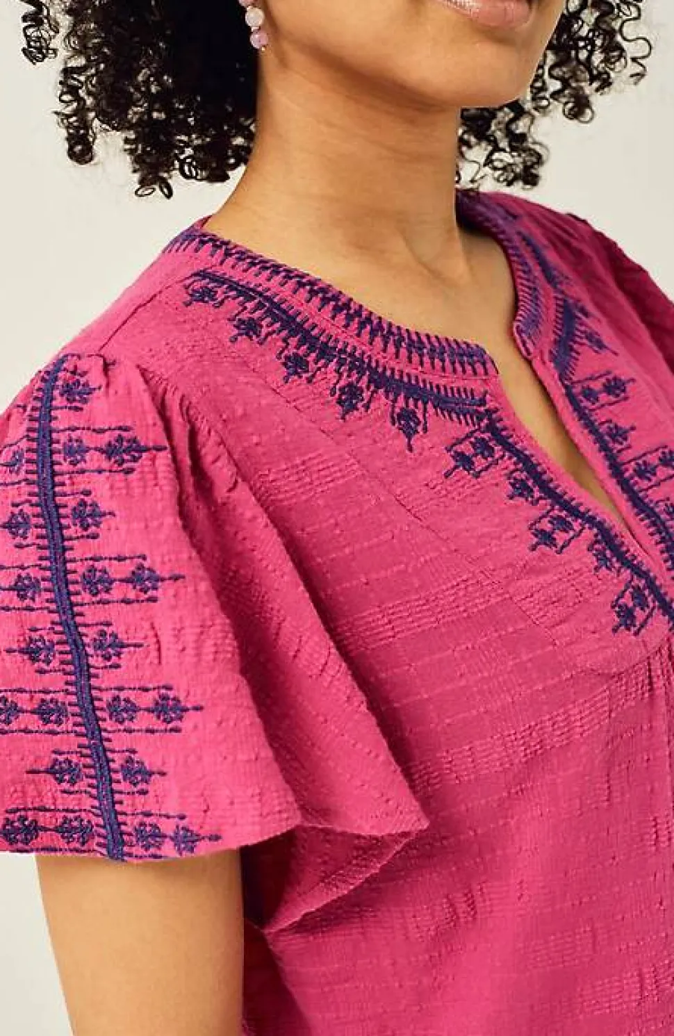 Geometrically Embroidered Textured Top | Jjill