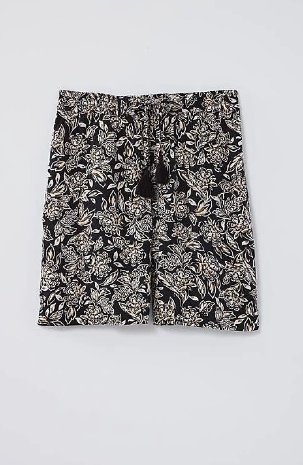 Tasseled-Drawstring Pull-On Shorts | Jjill